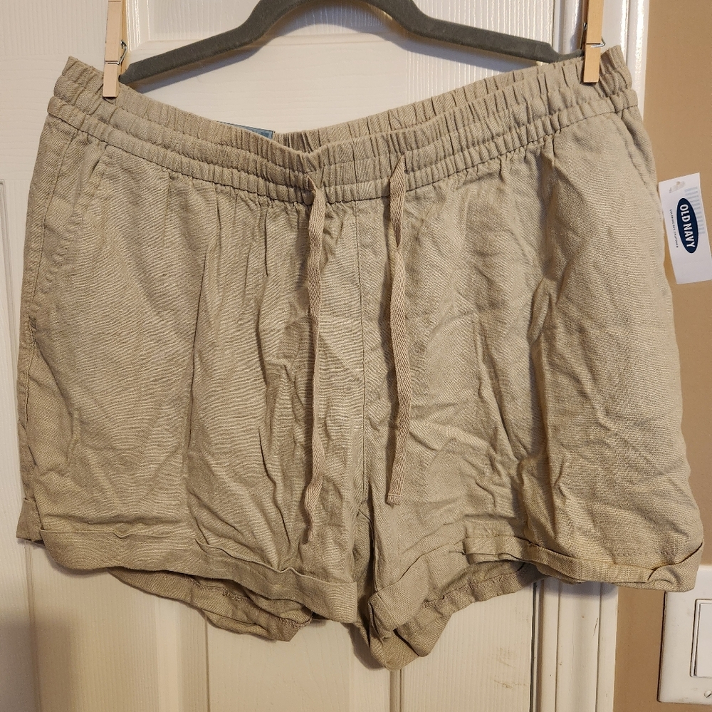 Old Navy Tan Cargo Shorts Elastic Waist